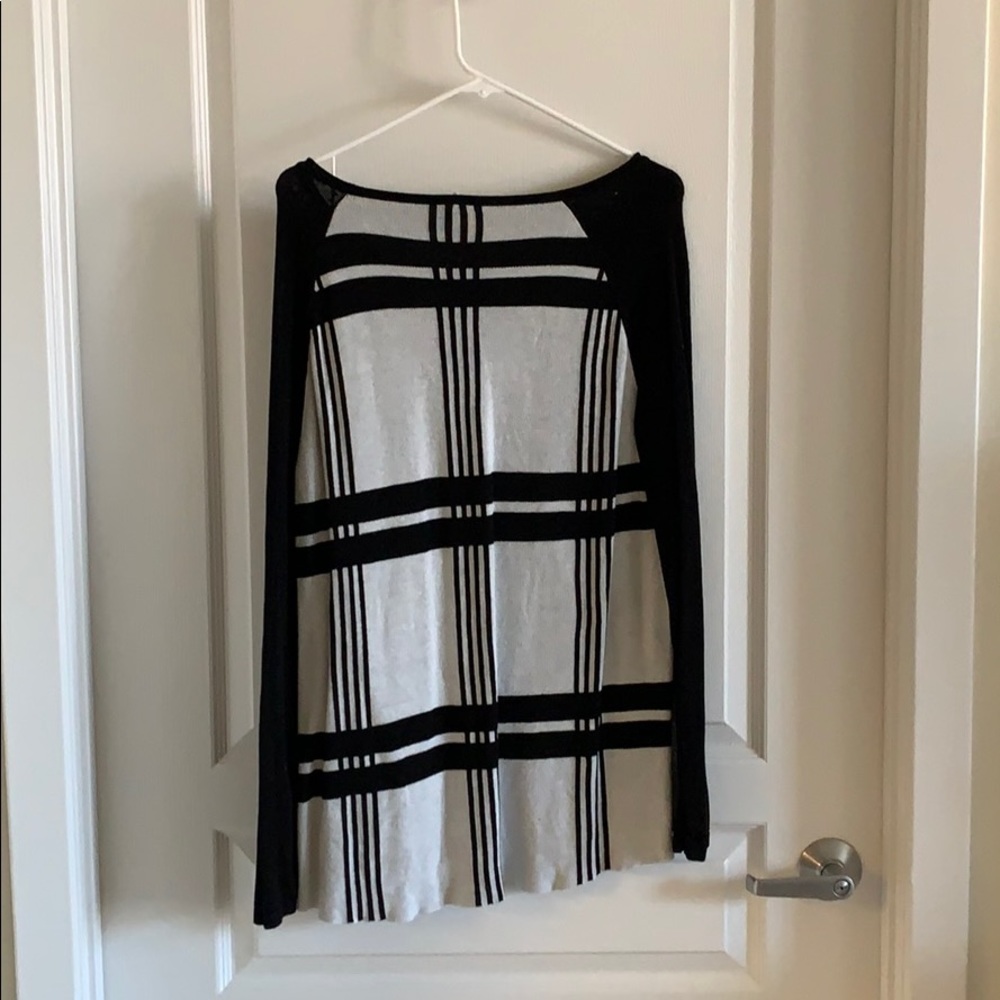 Plaid back sweater